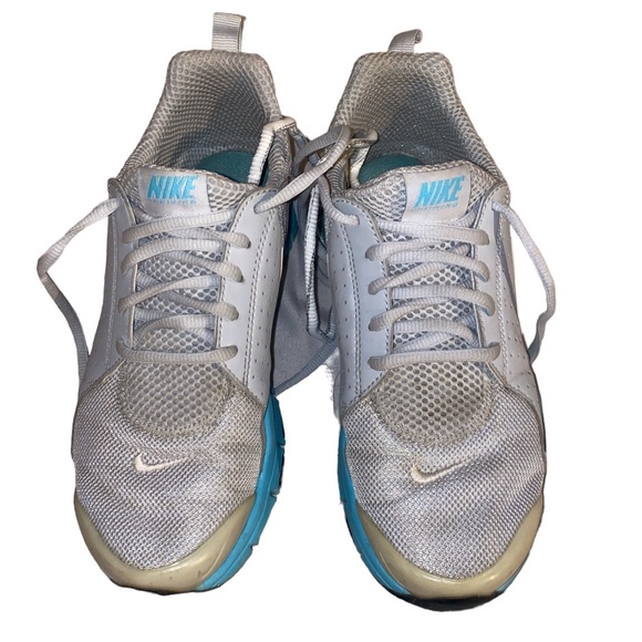 (5-38) Nike “In Season TR” women’s size 6.5 training sneakers - Picture 2 of 5